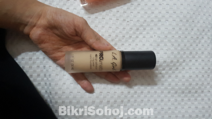 L.a. Girl Pro Matte HD Liquid Foundation Ivory 30ml